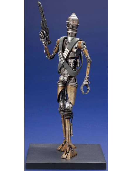 Star Wars The Mandalorian - IG-11 Statuette Standard